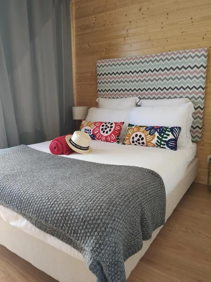 Calheta Glamping Pods - Nature Retreat 0*, Calheta (Madeira) Portugal